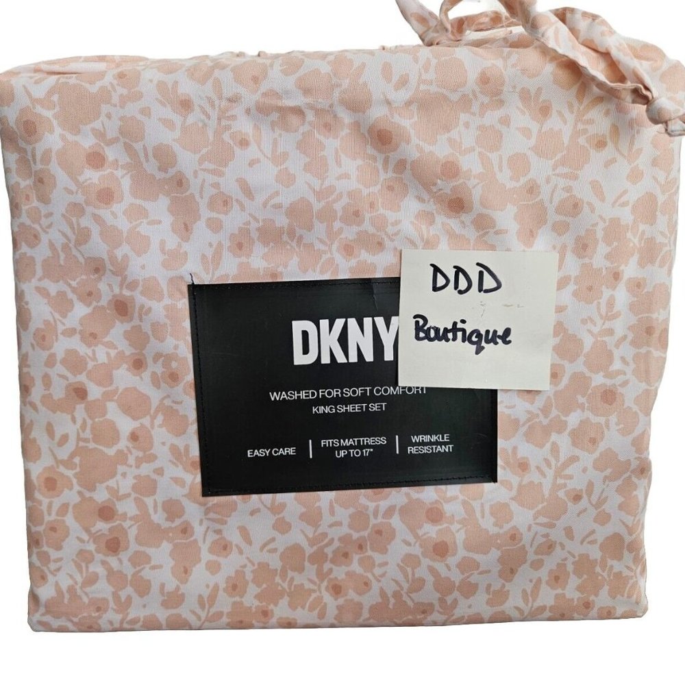 DKNY King Pale Pink Sheet Set